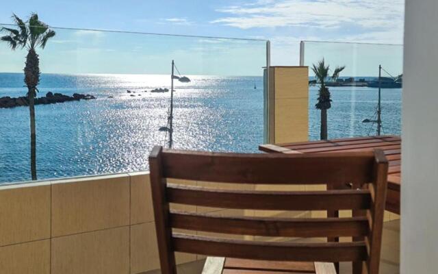 Phaedrus Living: Seaview Luxury flat Paphinia 204