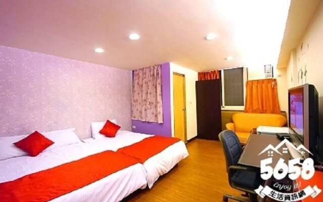 Fengjia Bichon Homestay