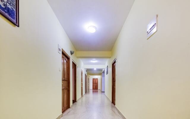 Hotel Kalra Regency