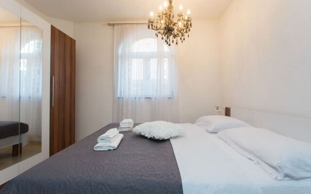 Apartments Tea & Nika