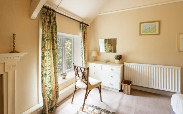 Host Stay Upper Lodge