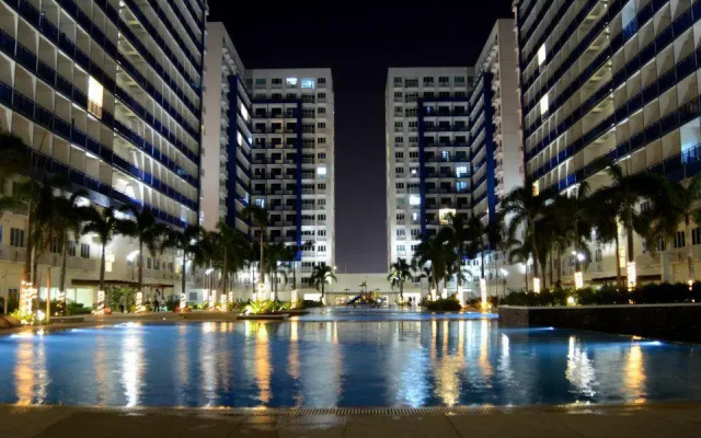 ComfyStay at Sea Residences