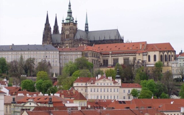Apartment With one Bedroom in Prague, With Wifi