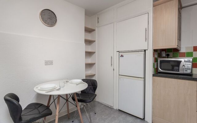 Spacious Pentonville road Apartment