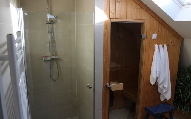 Duinroos Egmond nr 16