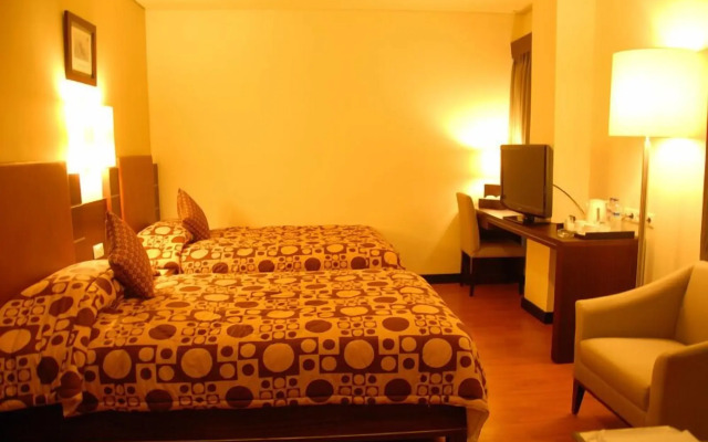 Royal Jelita Hotel