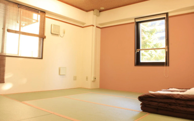 T&K Hostel Kobe Sannomiya East