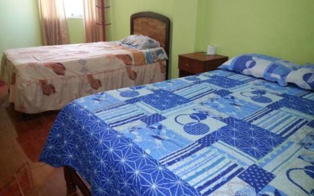 Hostal Puerto Ingles