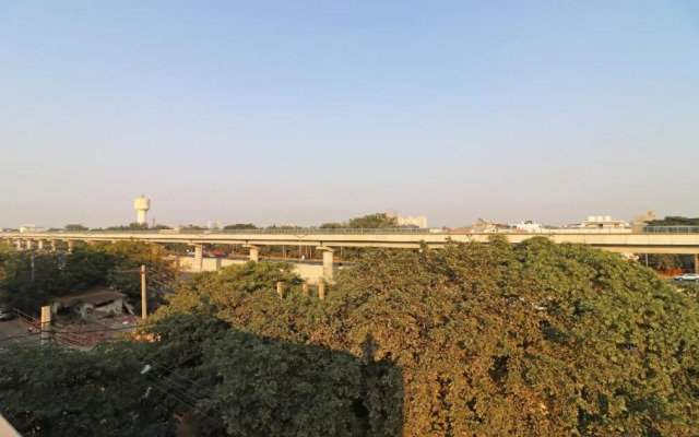 Hotel Krishna Inn by OYO Rooms