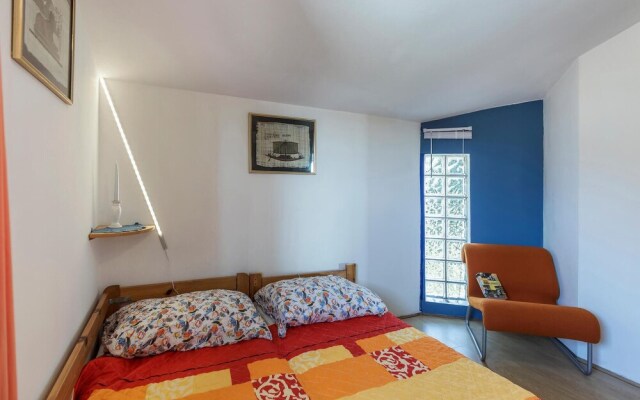Awesome Apartment in Barbariga With 2 Bedrooms and Wifi
