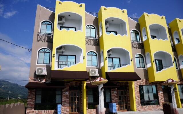 Mushroom Castle Guesthouse