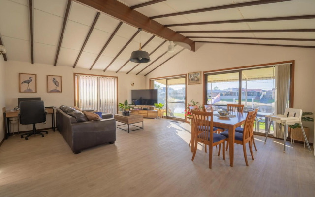 29a Ballina Crescent, Port Macquarie