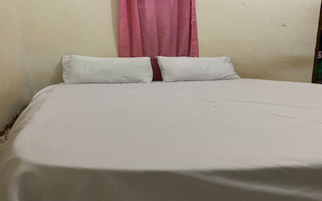 OYO Life 93259 Kos Kurnia