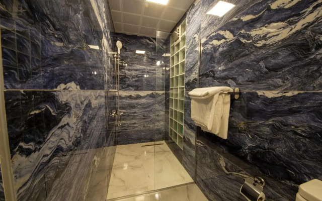 Huma Elite Hotel