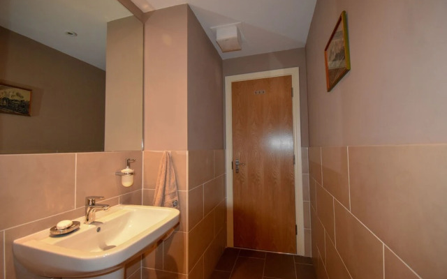 Central Kendal Deluxe