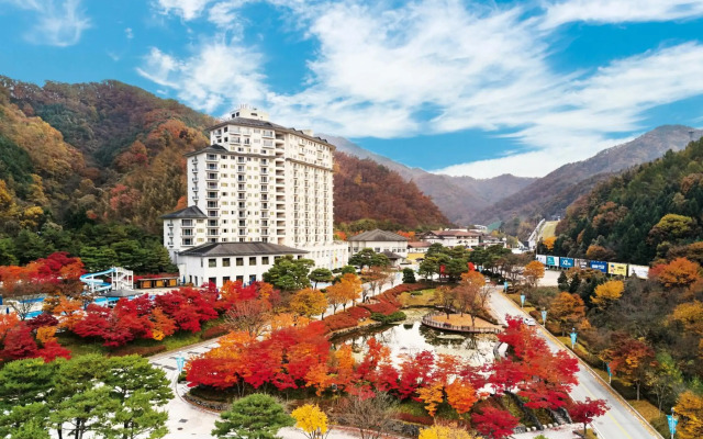 Elysian Gangchon Resort