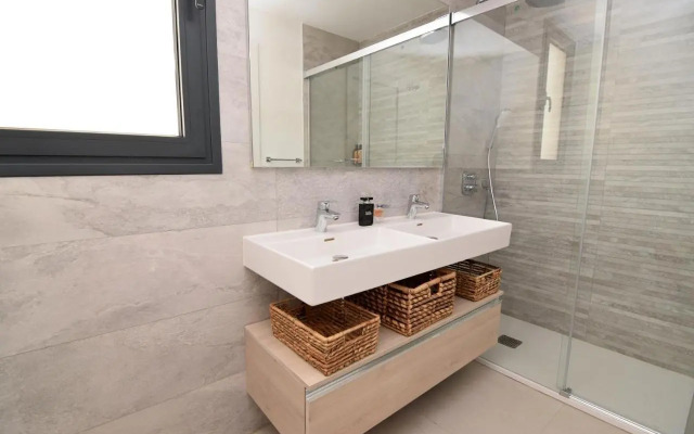 Mesas Homes