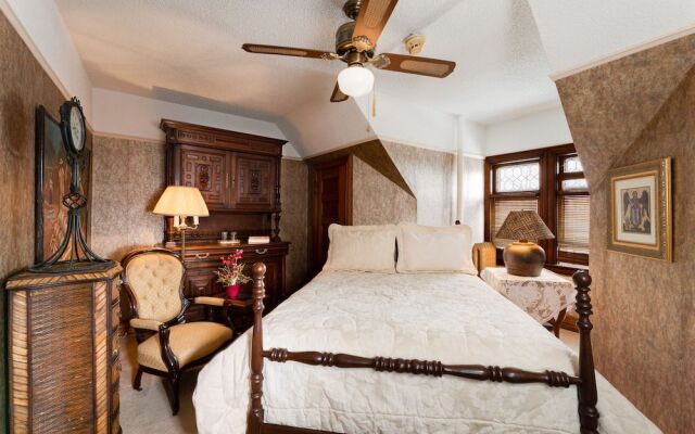 The Dempsey Manor Bed & Breakfast Inn