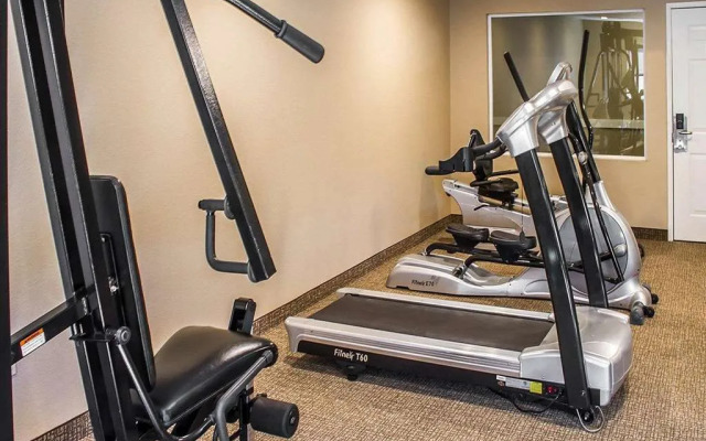 Fairbridge Inn Express