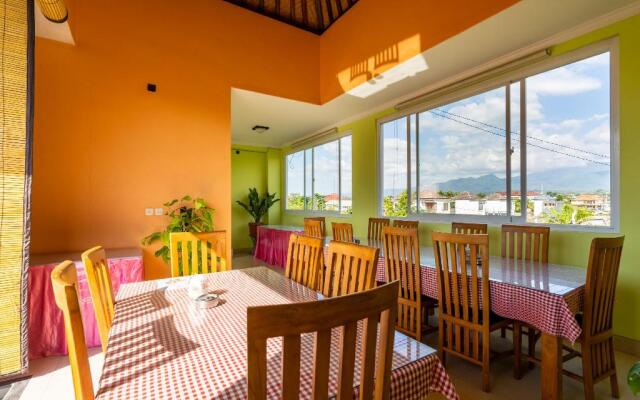 OYO 922 Pp Dream Guest House