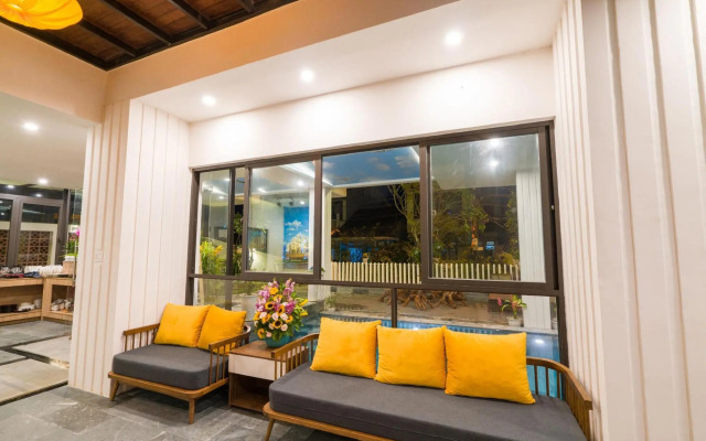 Hoi An Grace River Villa