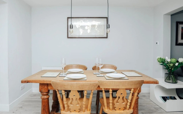 Propeller House - From 165 Per Night