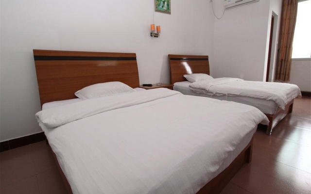 Yanlong Inn – Guest Rooms – Guilin