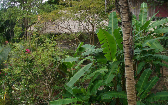 Le Bout du Monde Khmer Lodge