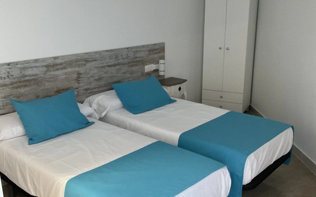 Alojamiento Med The Blue Med.