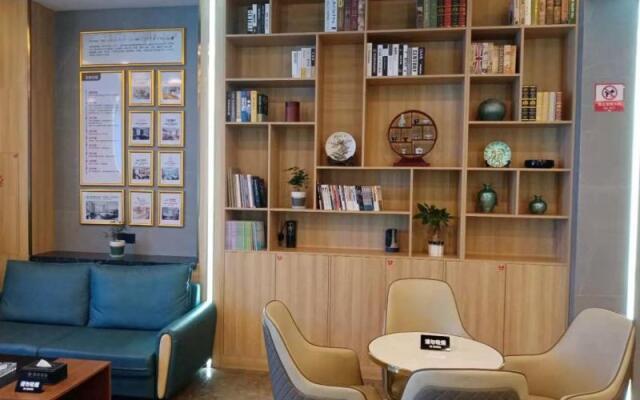 GreenTree Inn Express Cangzhou Nandagang Industrial Park Xinggang Road