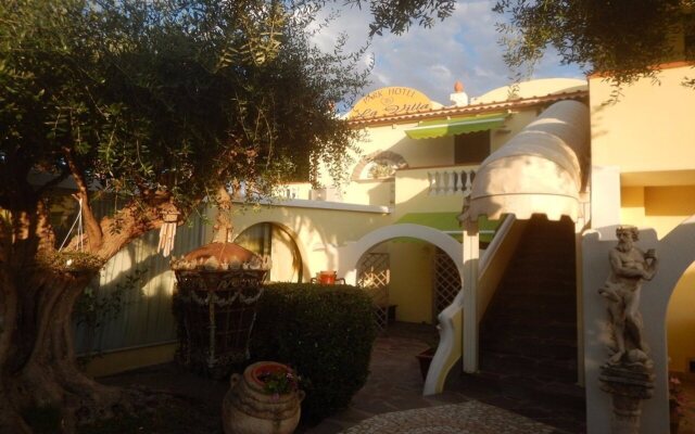 La Villa Resort & Spa
