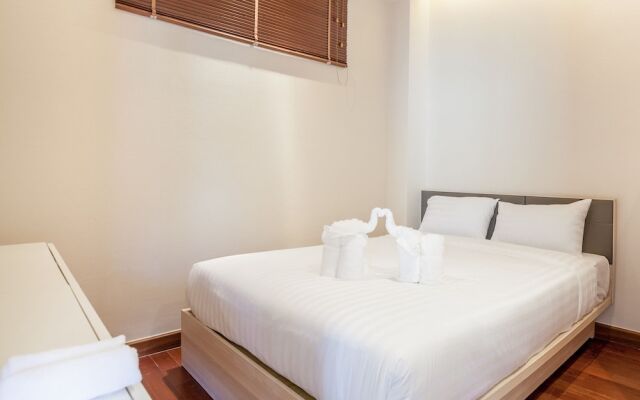 The Lago Naiharn Phuket By Sala Estate