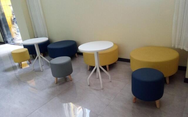 7 Days Inn·Jiexiu Yingcui Street