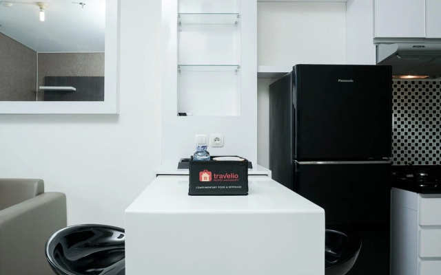 Modern 1BR Apartment at Central Park Residence By Travelio