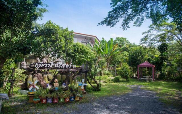 Poomvarin Resort