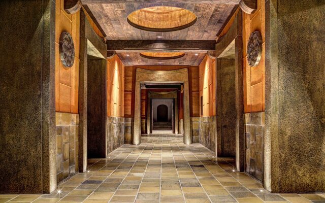 Legacy Yen Tu - MGallery