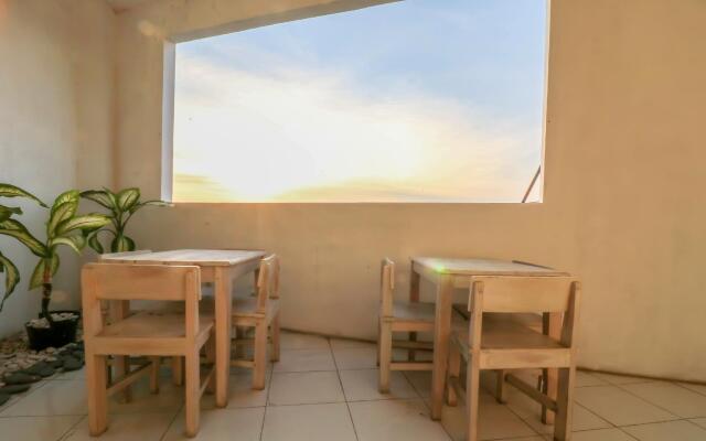 OYO 1489 Simona Hotel