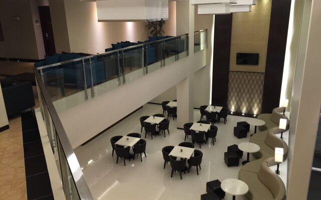 M Premiere Hotel