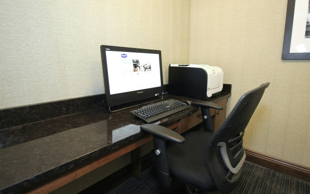 Hampton Inn Sandusky-Central