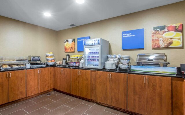 Comfort Inn & Suites Macon West