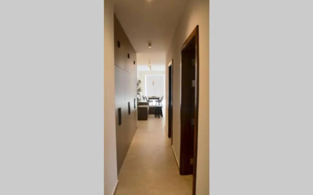 Sliema, Stylish 2 Bedroom Apartment with Parking