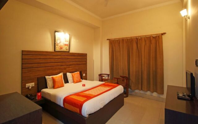 OYO 4754 Hotel Center Point
