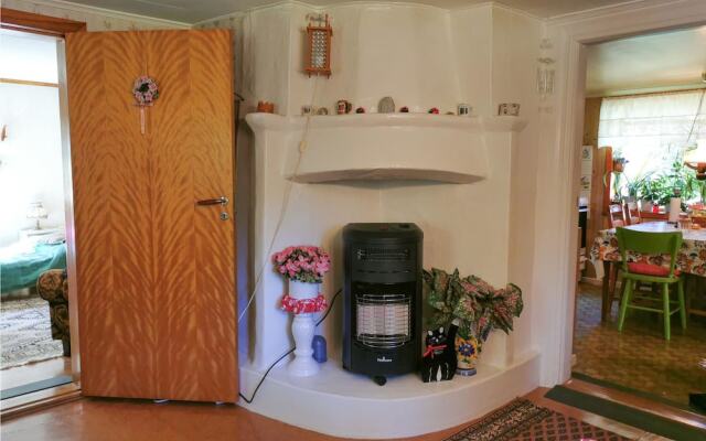 Beautiful Home in Lönneberga With 2 Bedrooms