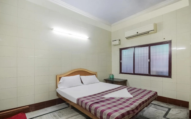 Mahalakshmi Inn