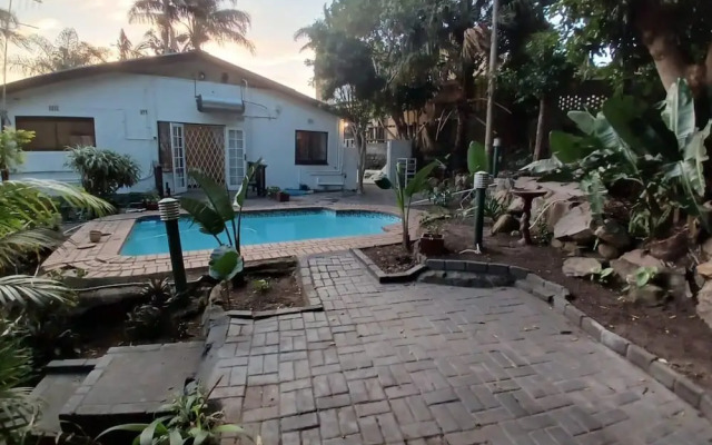 Cozy Margate Retreat Family Home With 2 Bedrooms