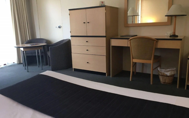 St. Marys Park View Motel