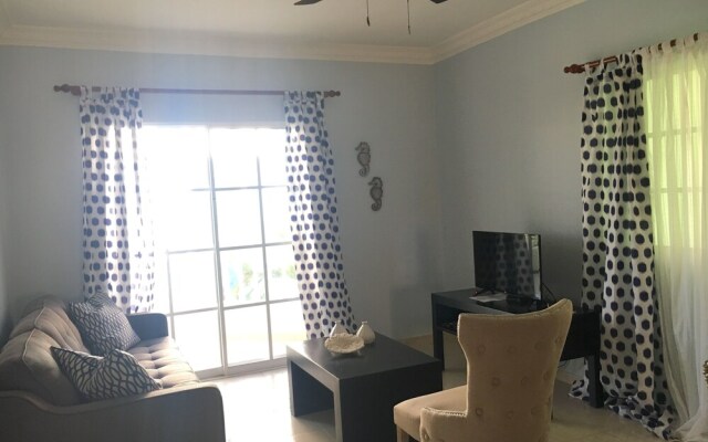 Palm Suites Unit A4