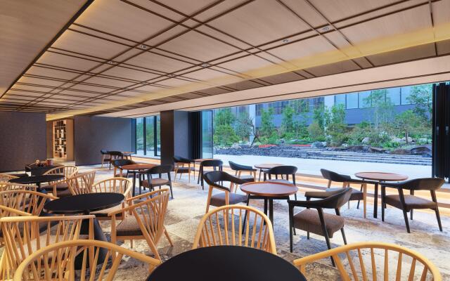 Intercontinental Yokohama Pier 8 by IHG