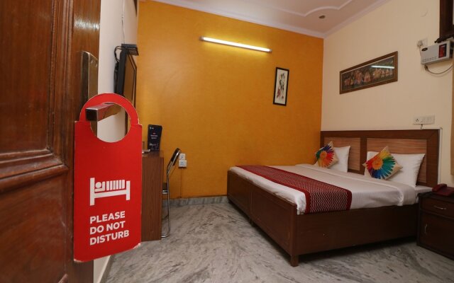 OYO 10113 Hotel New Corporate Residency
