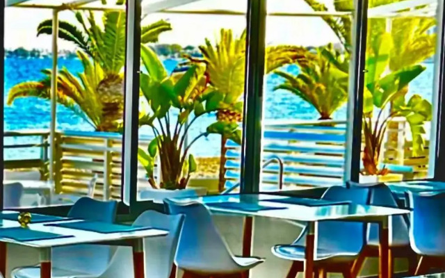 Hotel Neptuno